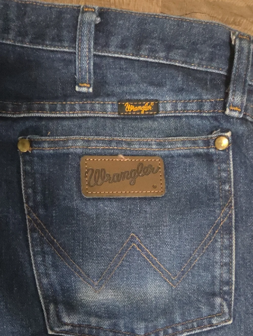 Wrangler 47 Men's Dark Blue  Jeans 34 X 30 Distressed